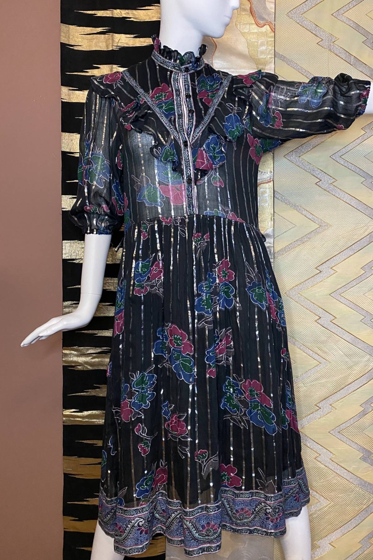 INDIA FLORAL AND METALLIC COTTON DRESS